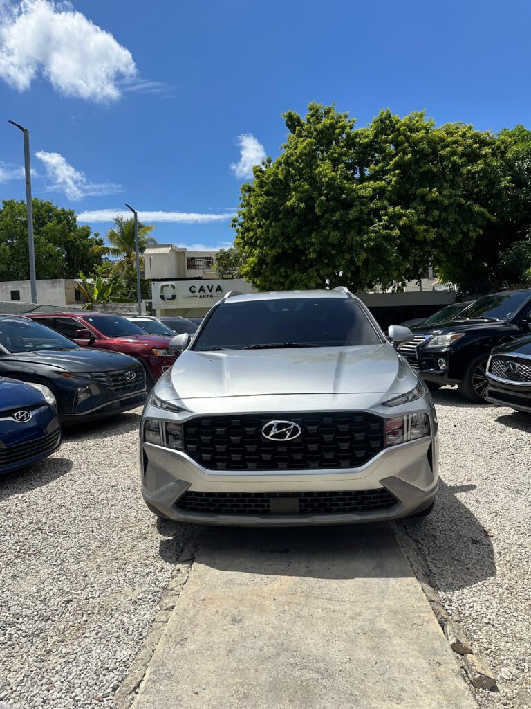 Hyundai Santa Fe SE 2021