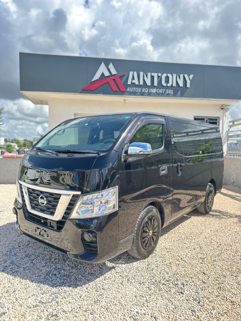 Nissan NV350 2019