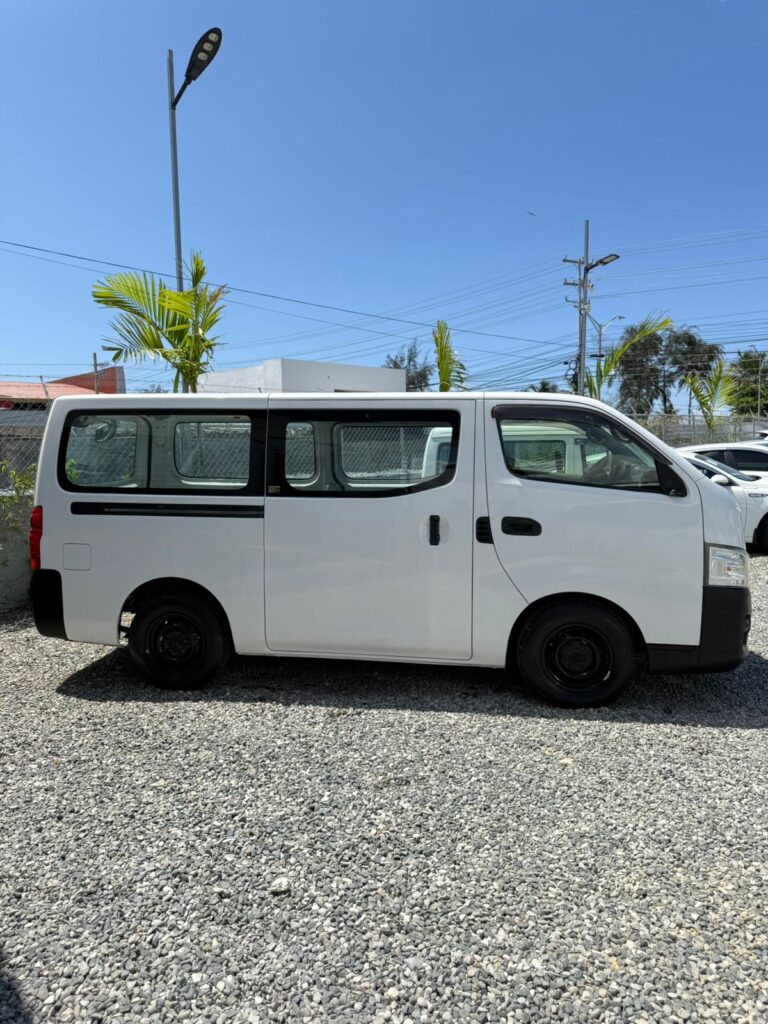 Nissan NV350 2018