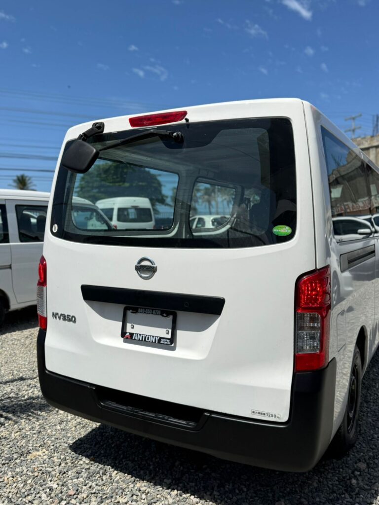 Nissan NV350 2018