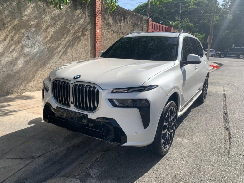 BMW X7 xDrive 40i 2023