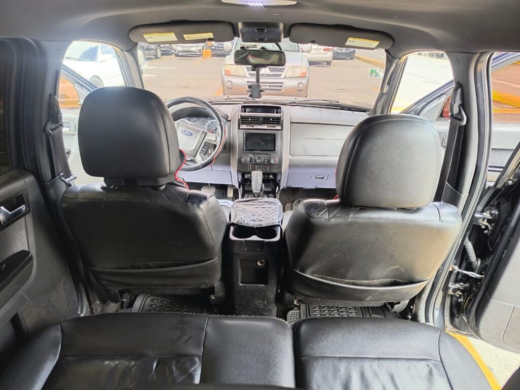 Ford Escape Limited 2011