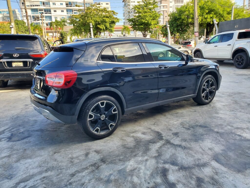 Mercedes-Benz GLA 250 2019