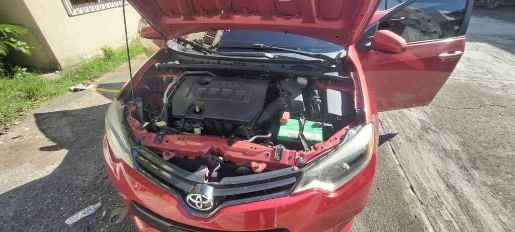 Toyota Corolla LE 2015