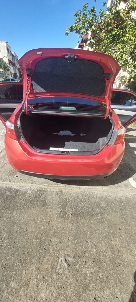 Toyota Corolla LE 2015