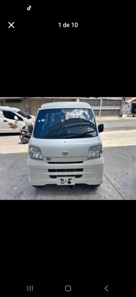 Daihatsu Hijet Cargo 2015