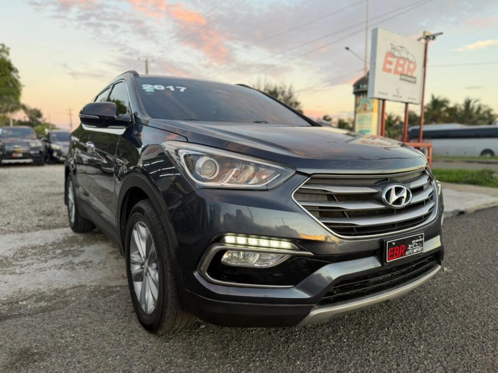 Hyundai Santa Fe Limited 2017