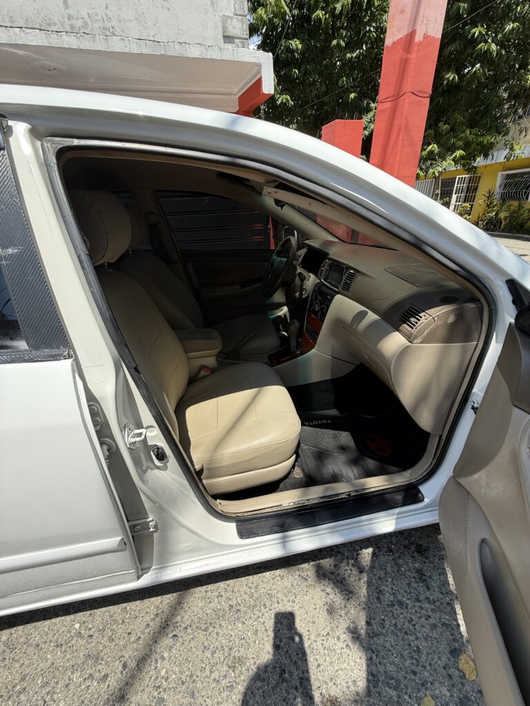 Toyota Corolla SE 2006