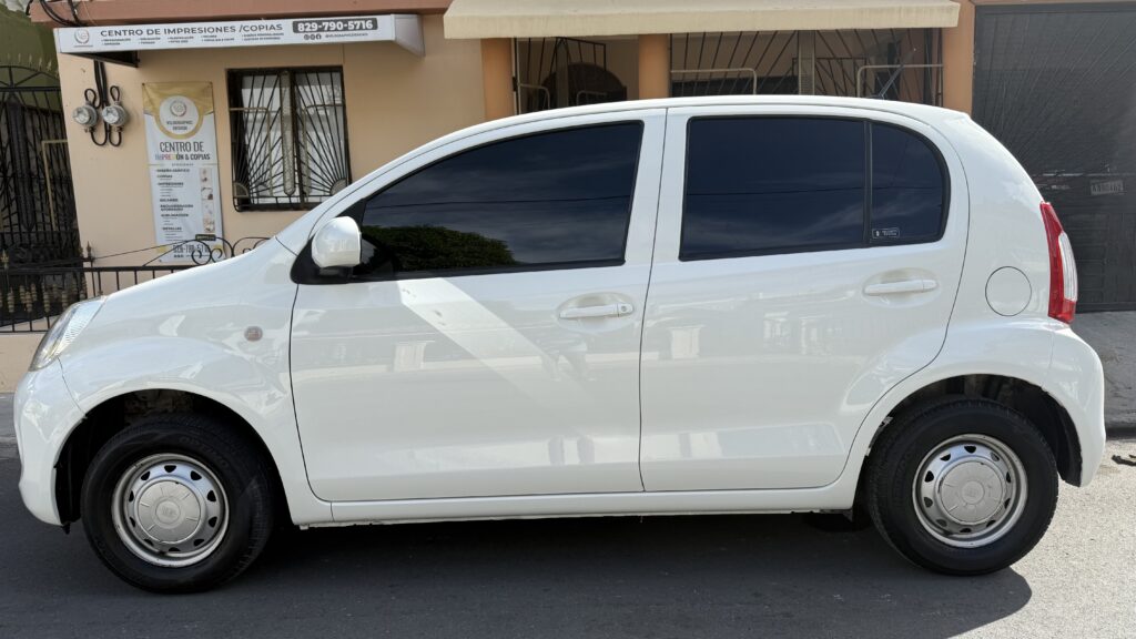 Toyota Passo 2015