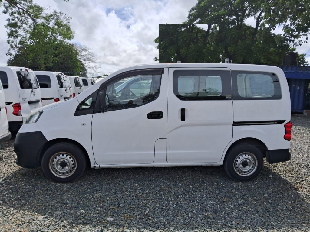 Nissan NV200 2020