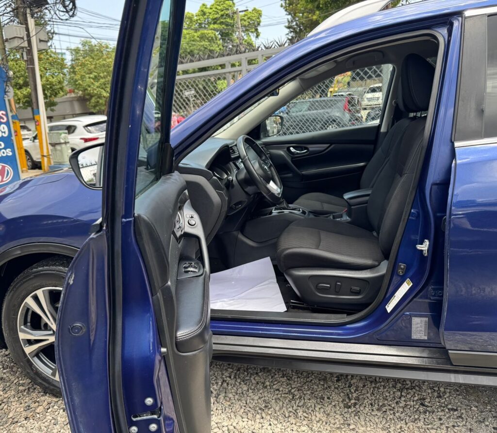 Nissan Rogue SV 2019