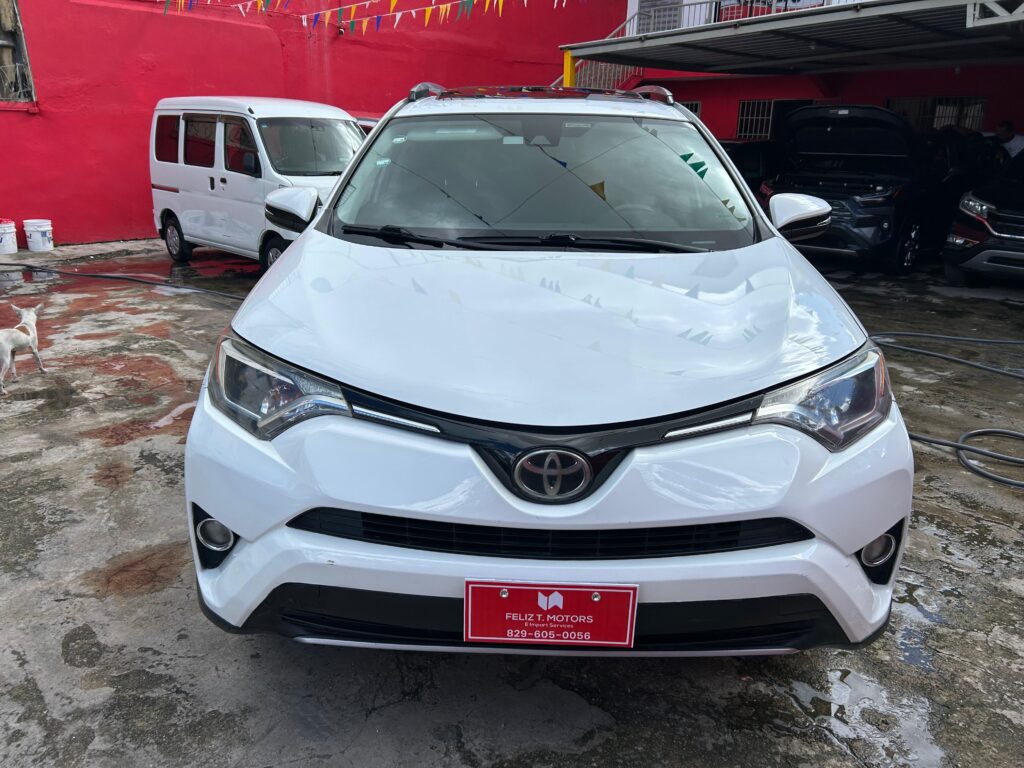 Toyota RAV4 XLE 2017
