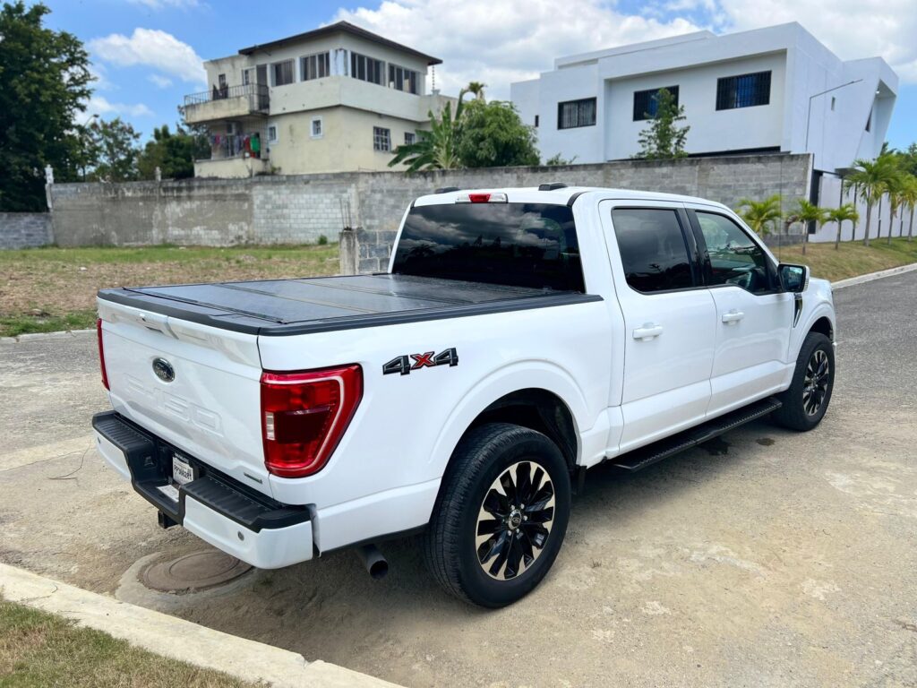 Ford F-150 XLT 2021