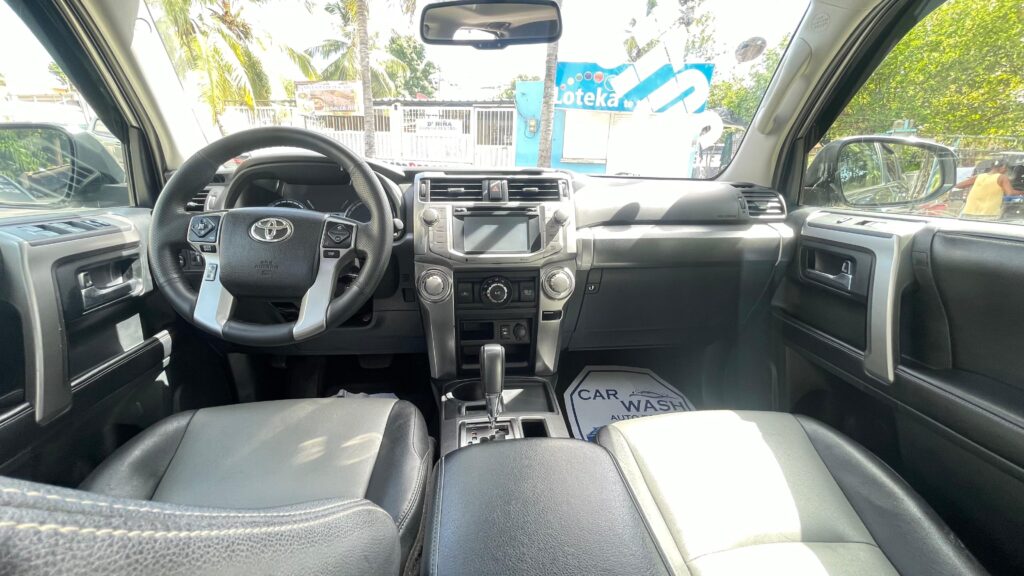 Toyota 4Runner Limited 2015