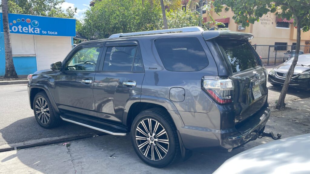 Toyota 4Runner Limited 2015