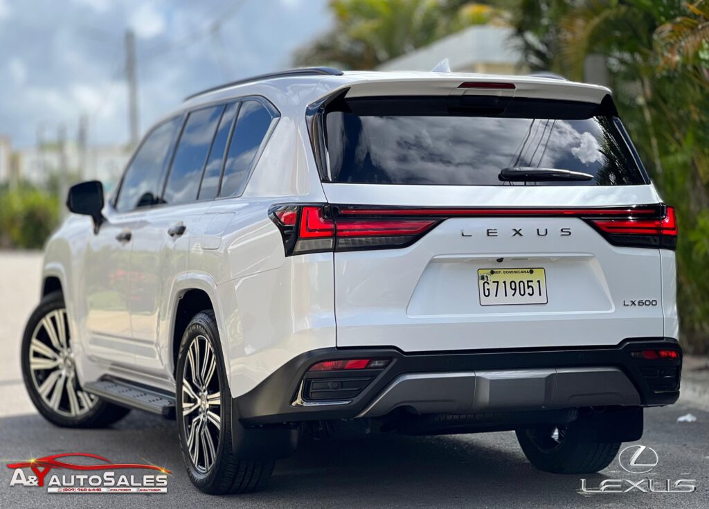 Lexus LX 600 LUXURY 2022