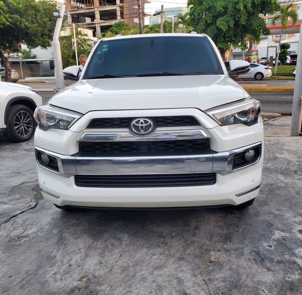 Toyota 4Runner Limited 2017