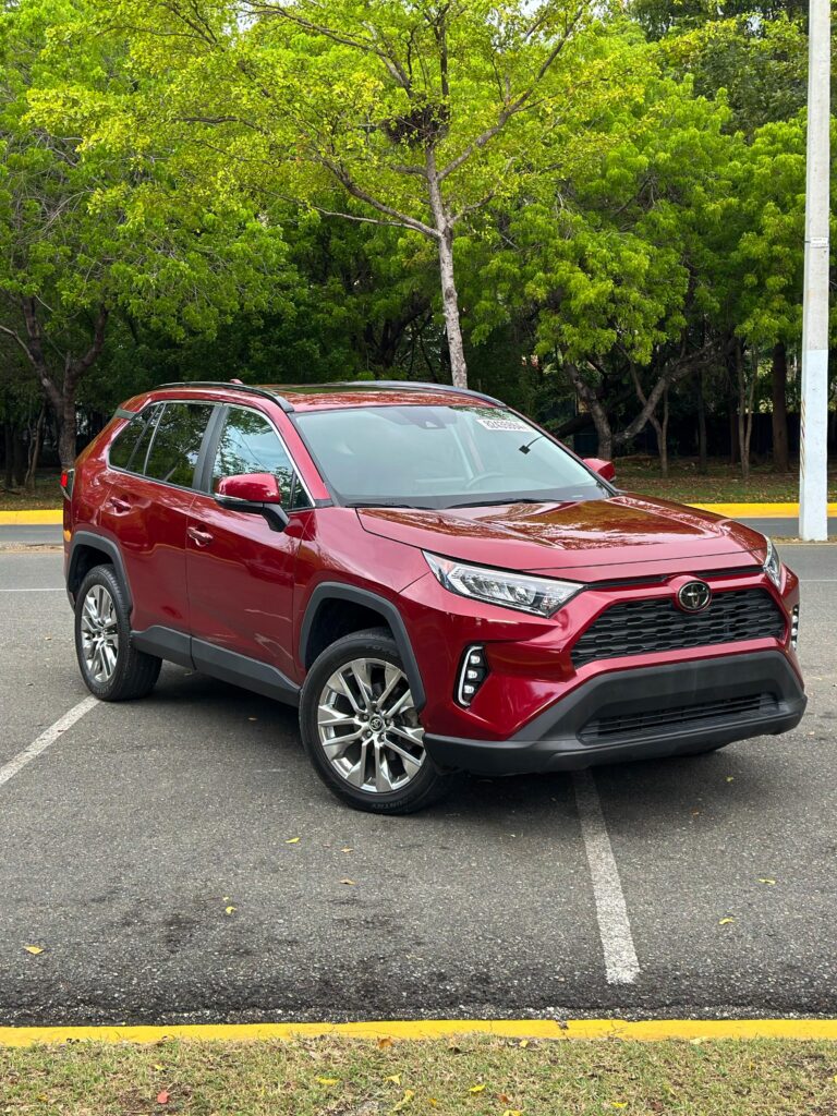 Toyota RAV4 XLE Premium 2020