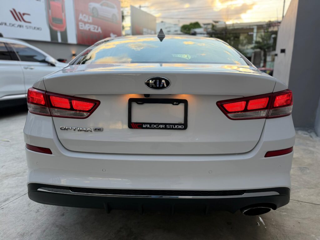 Kia Optima LX 2020