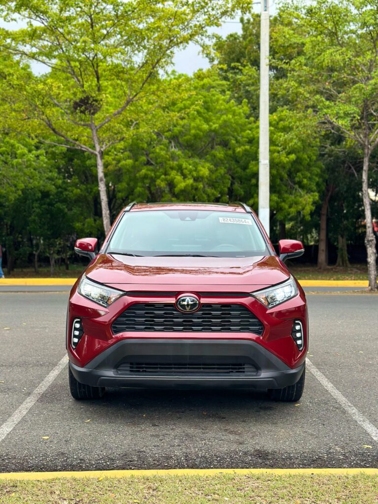 Toyota RAV4 XLE Premium 2020