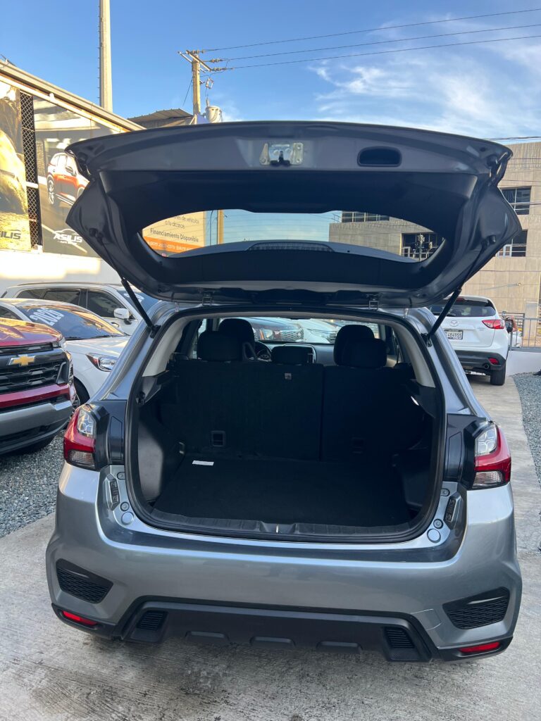 Mitsubishi Outlander Sport SE 2020