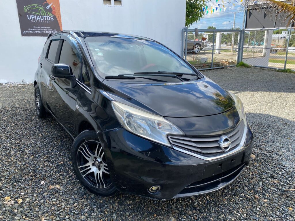 Nissan Note Drive 2015