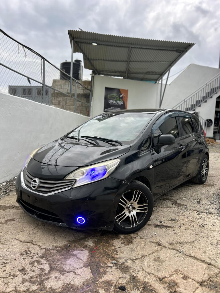 Nissan Note Drive 2015