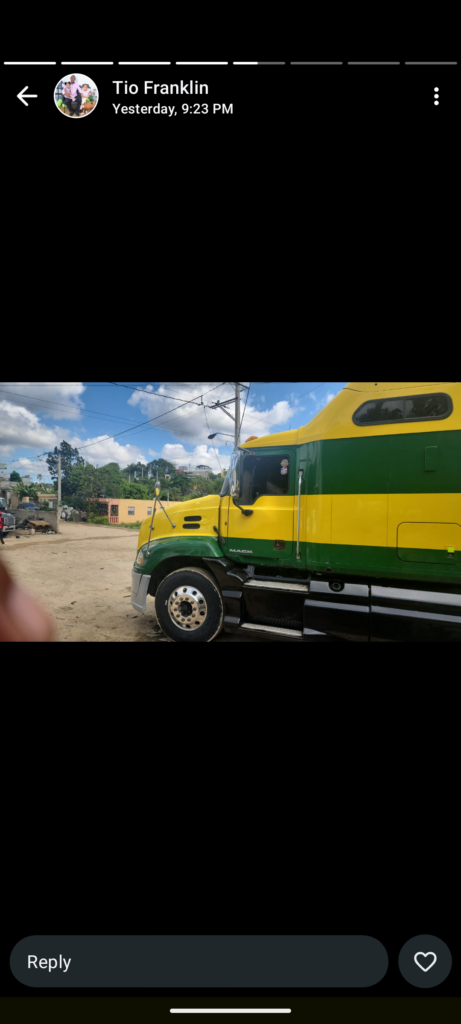 Mack Vision (CXU613) Americana 2012