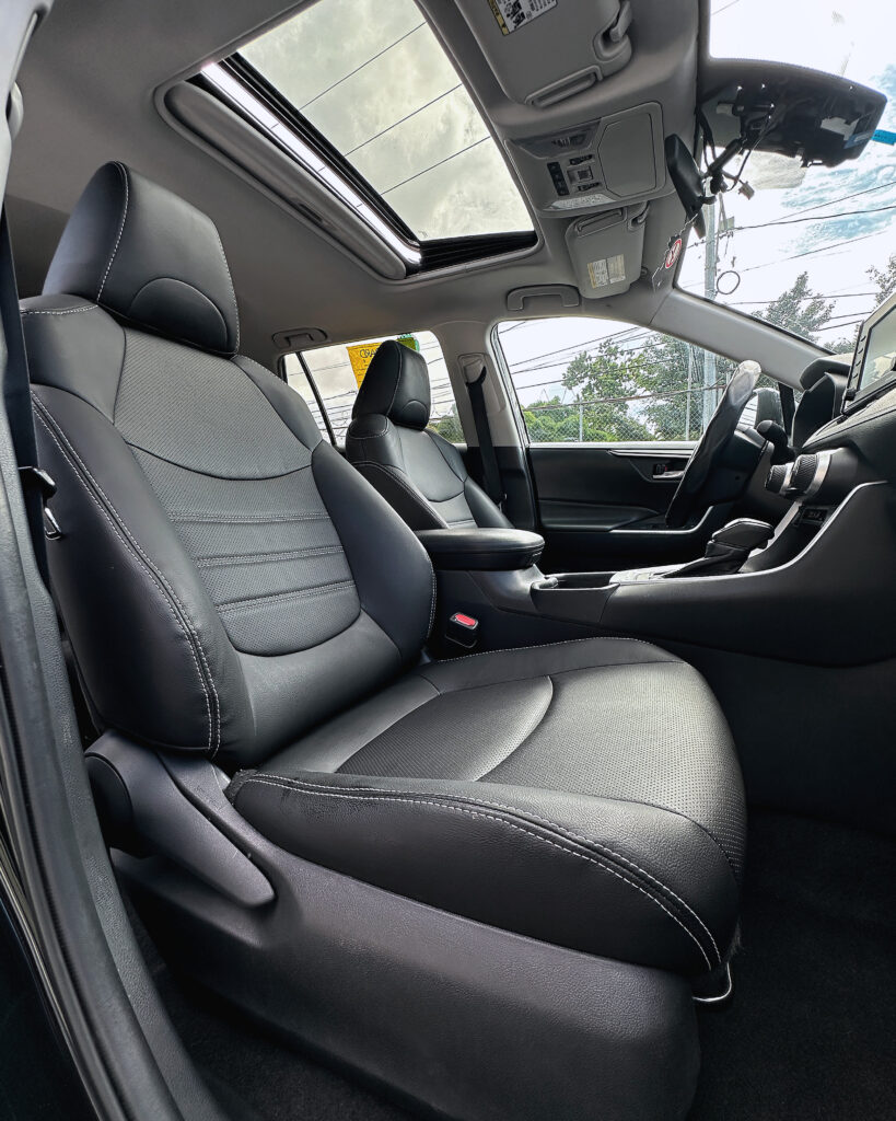 Toyota RAV4 XLE 2022