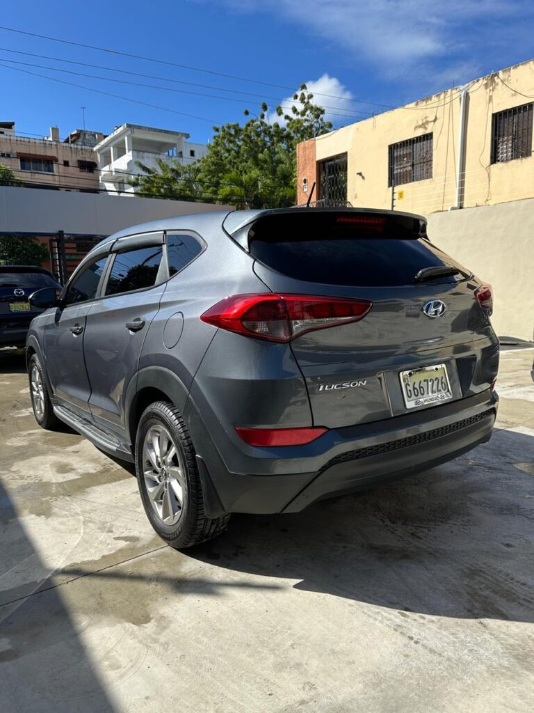 Hyundai Tucson SE 2017