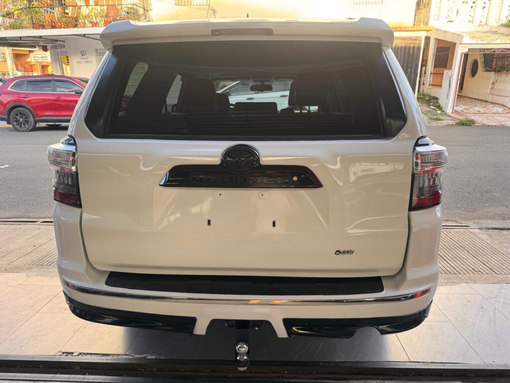 Toyota 4Runner Limited 2019