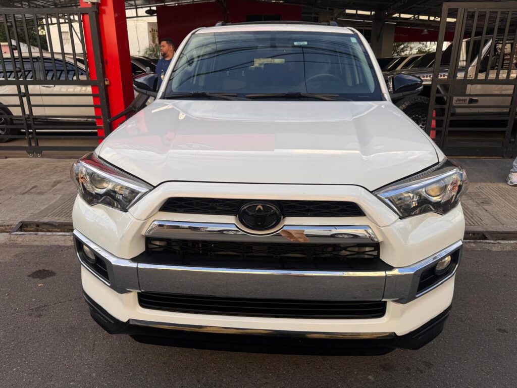Toyota 4Runner Limited 2019