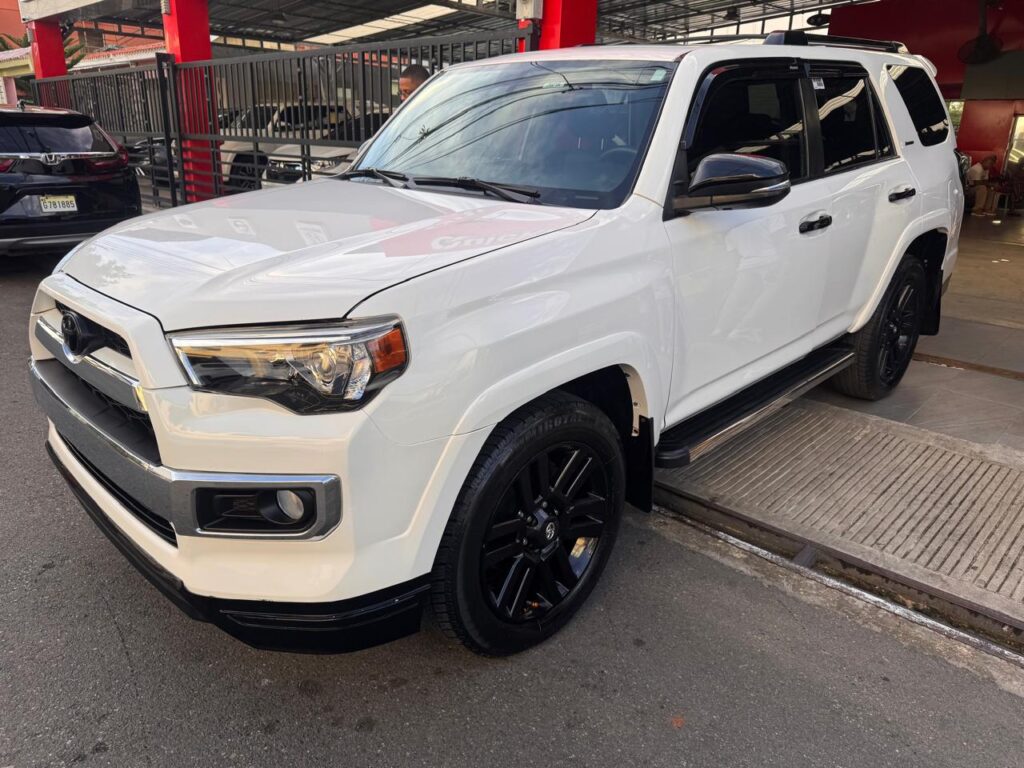 Toyota 4Runner Limited 2019