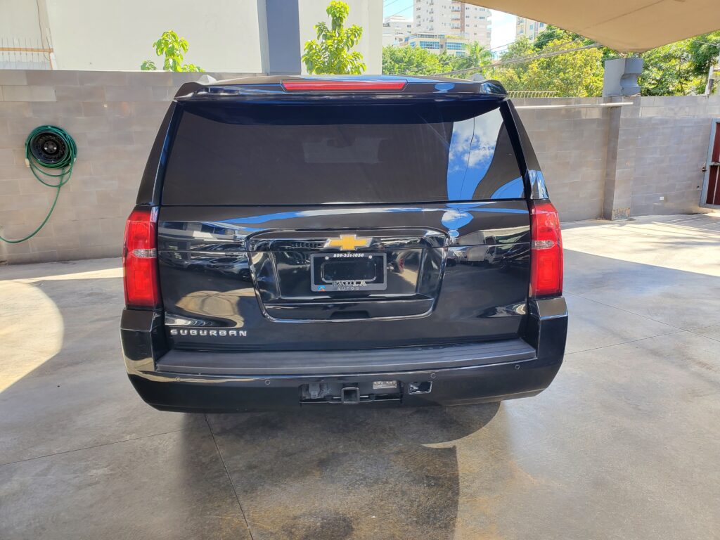 Chevrolet Suburban 2015
