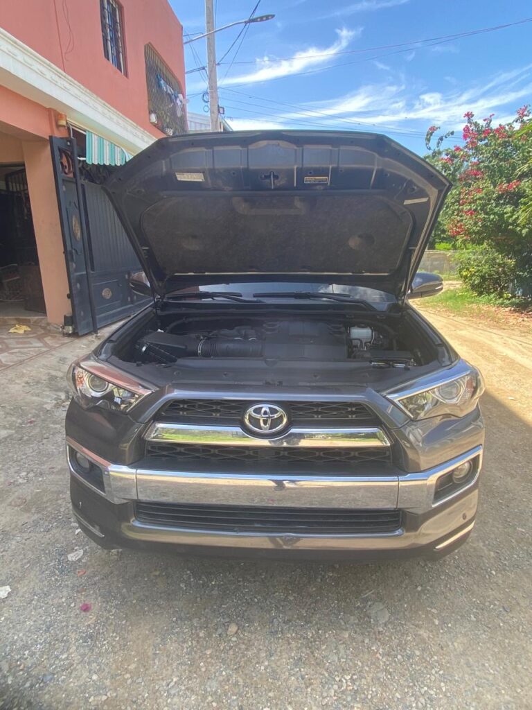 Toyota 4Runner Limited 2019