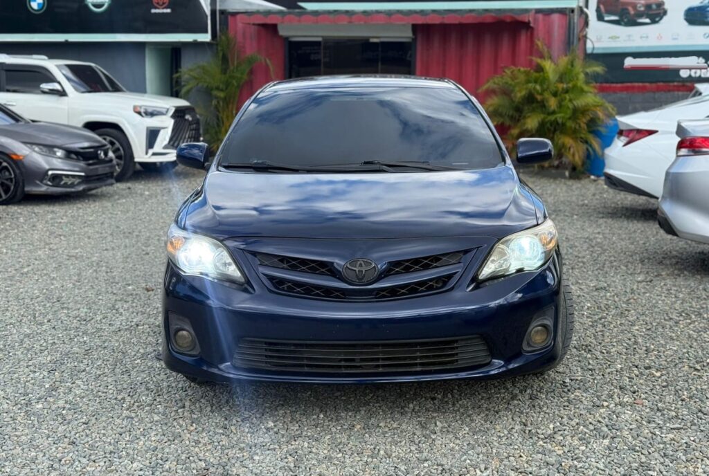 Toyota Corolla SE 2013