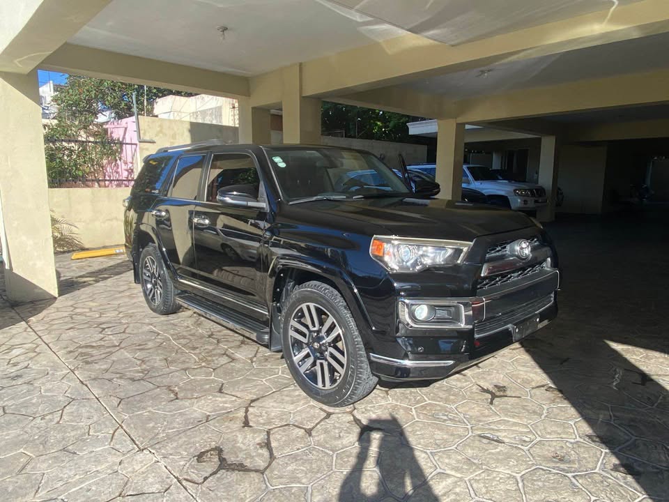 Toyota 4Runner Limited 2018