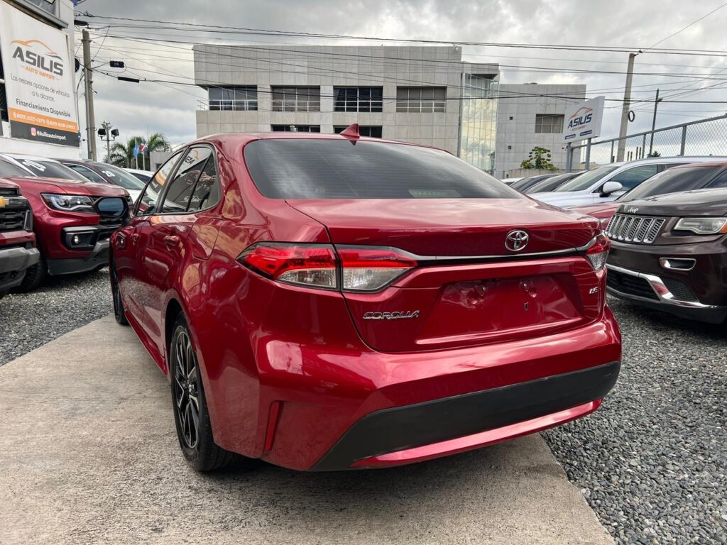 Toyota Corolla LE 2020