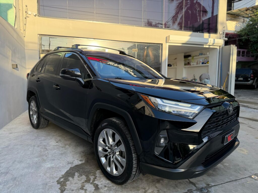 Toyota RAV4 XLE Premium 2022