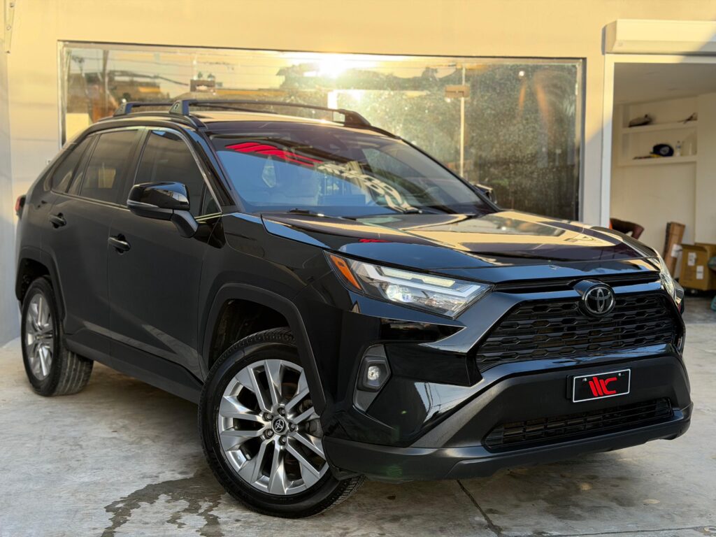 Toyota RAV4 XLE Premium 2022
