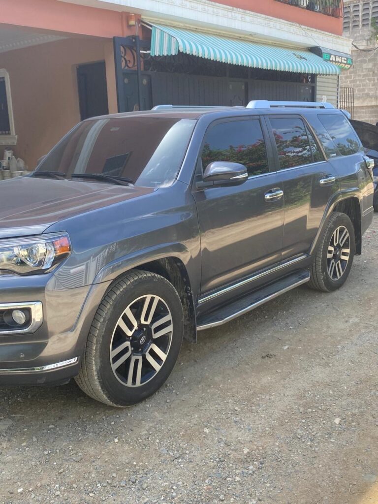 Toyota 4Runner Limited 2019