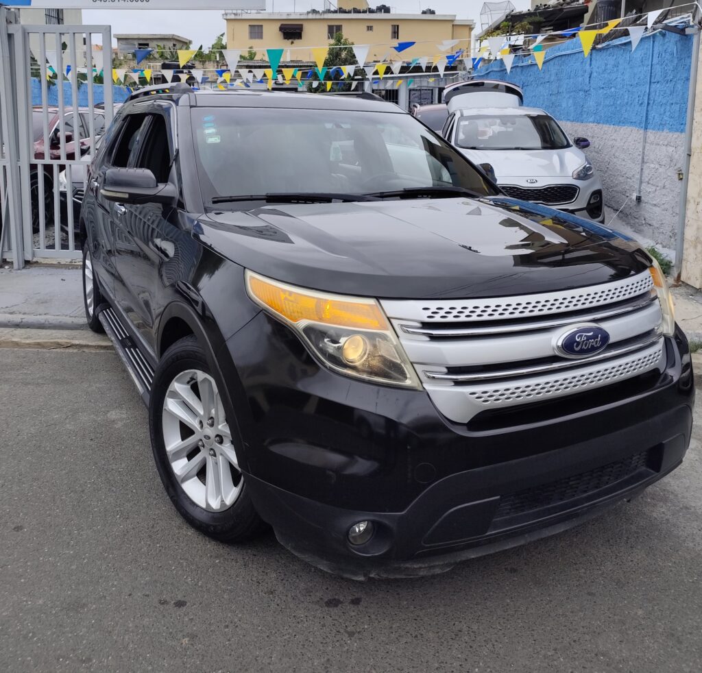 Ford Explorer XLT 2012