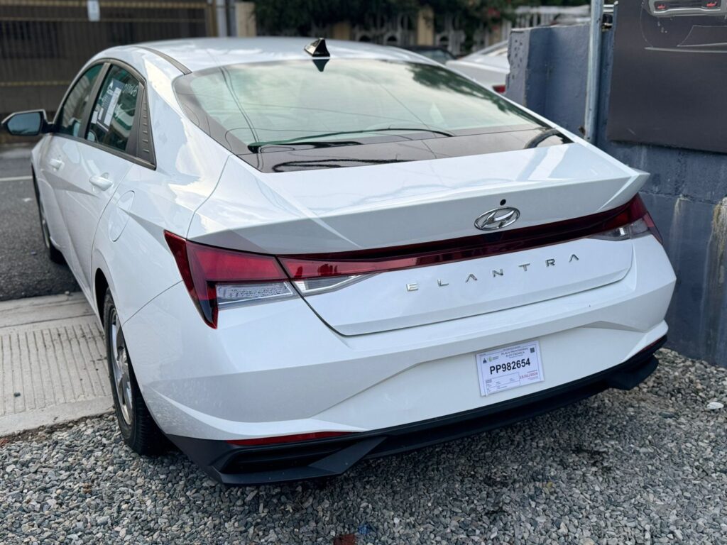 Hyundai Elantra Limited 2021