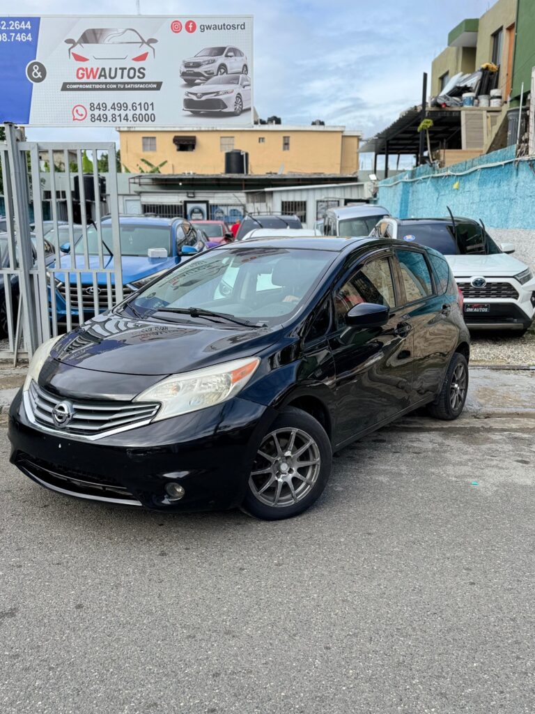 Nissan Versa 2015