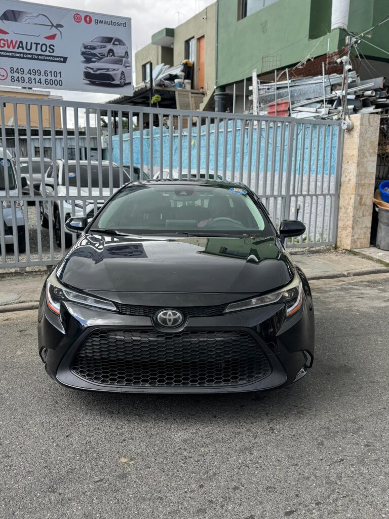 Toyota Corolla LE Plus 2020
