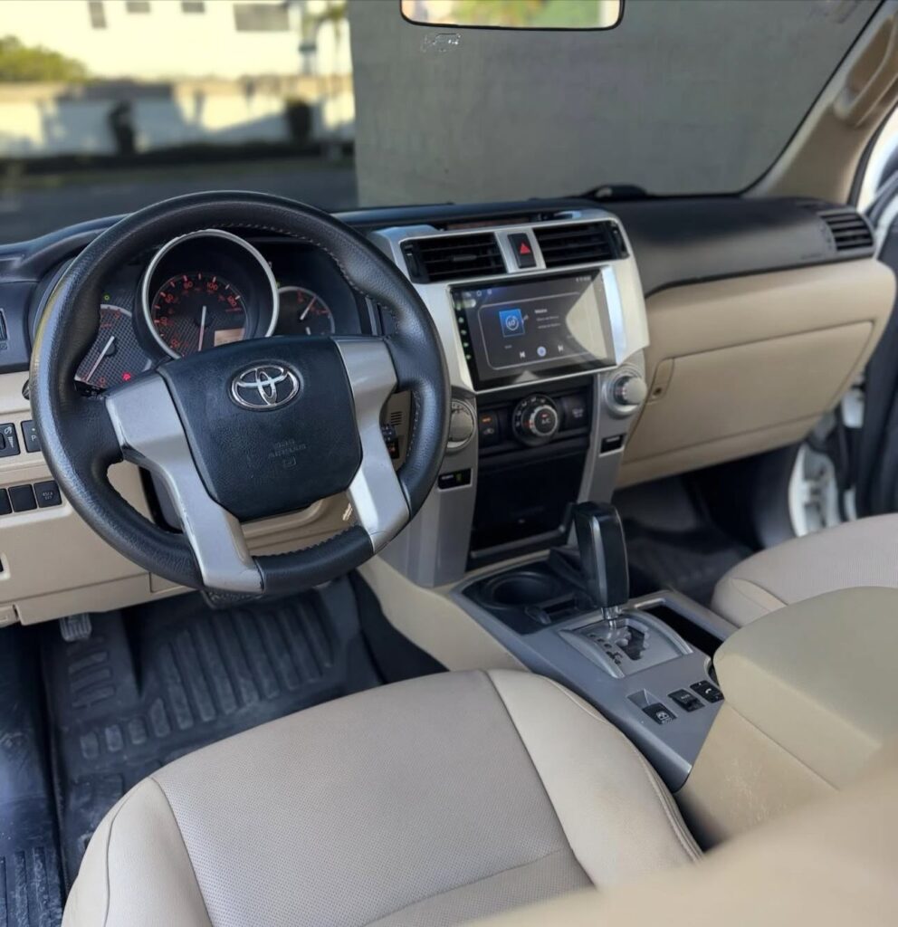 Toyota 4Runner SR5 2010