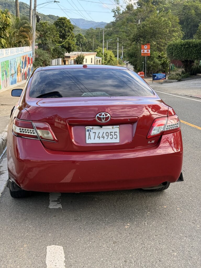 Toyota Camry 2011