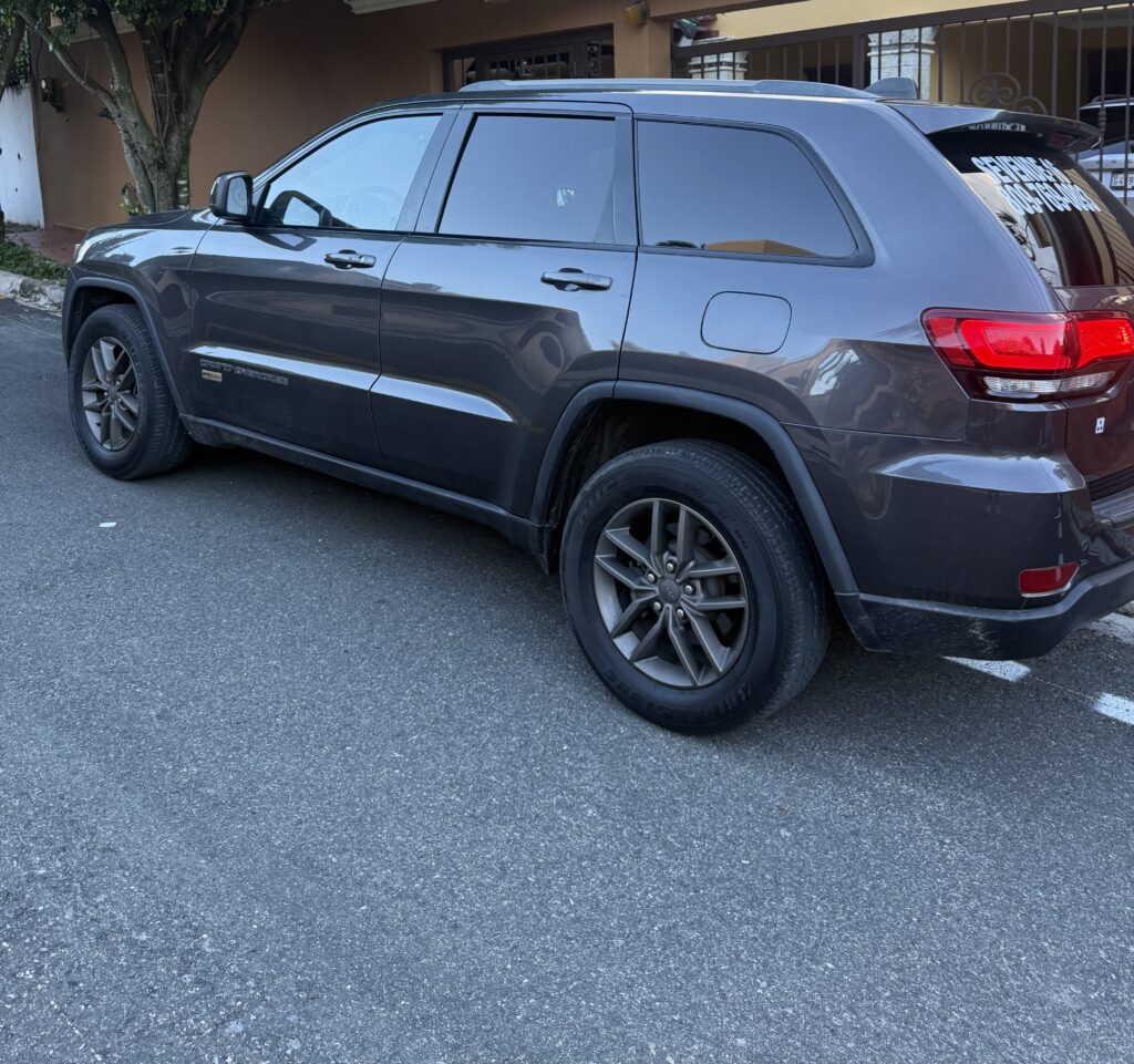 Jeep Grand Cherokee 2016