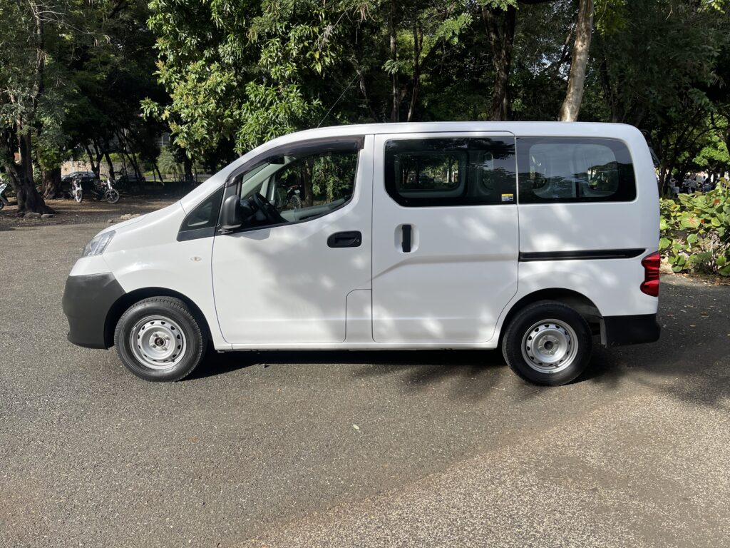 Nissan NV200 2020