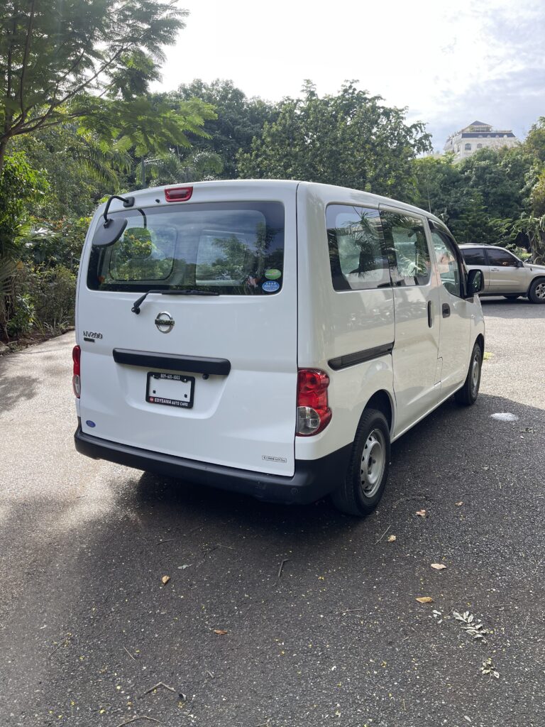 Nissan NV200 2020